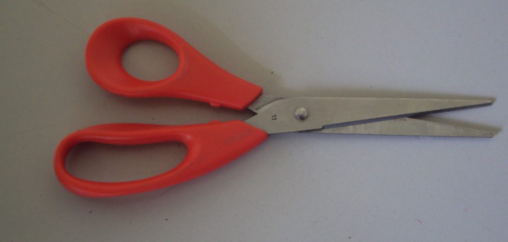 How to Tell if Scissors Are Left Handed