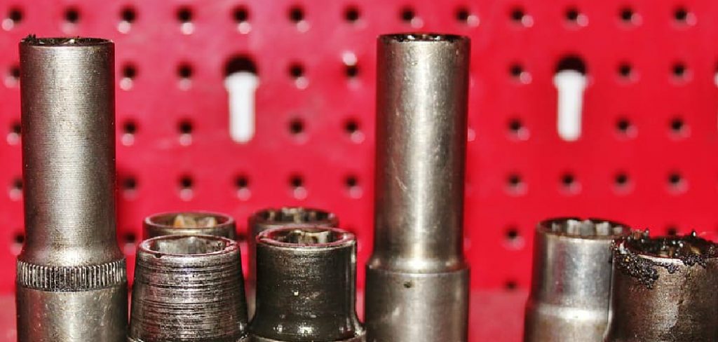 How to Get a Lug Nut Out of a Socket