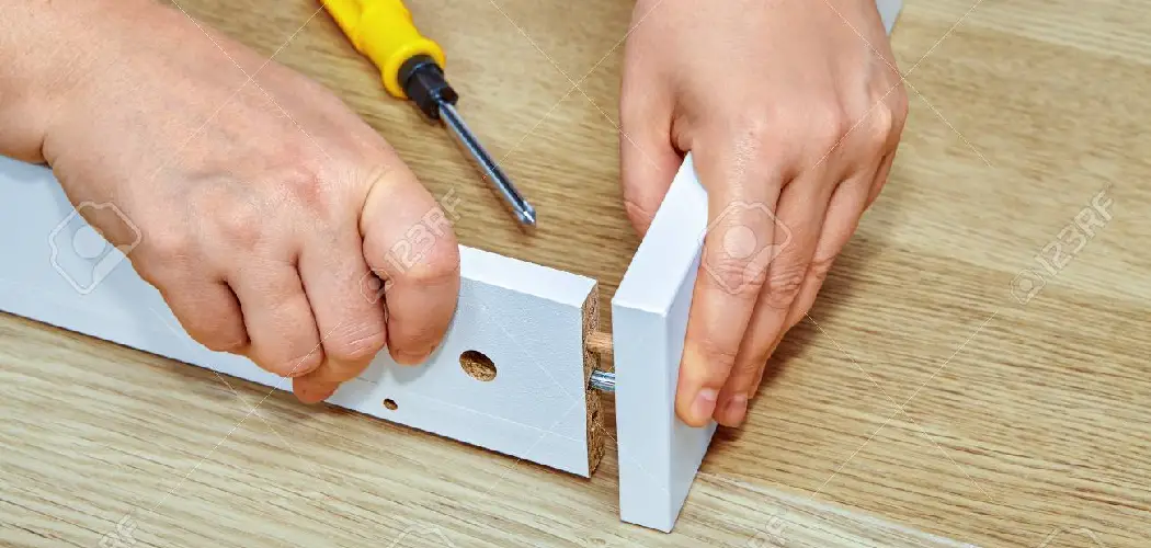 How to Cut a Notch in Wood